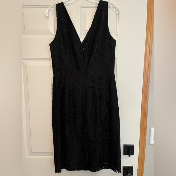 Women’s Donna Morgan Collection black sleeveless floral lace overlay dress. Sz.6 - Picture 9 of 16